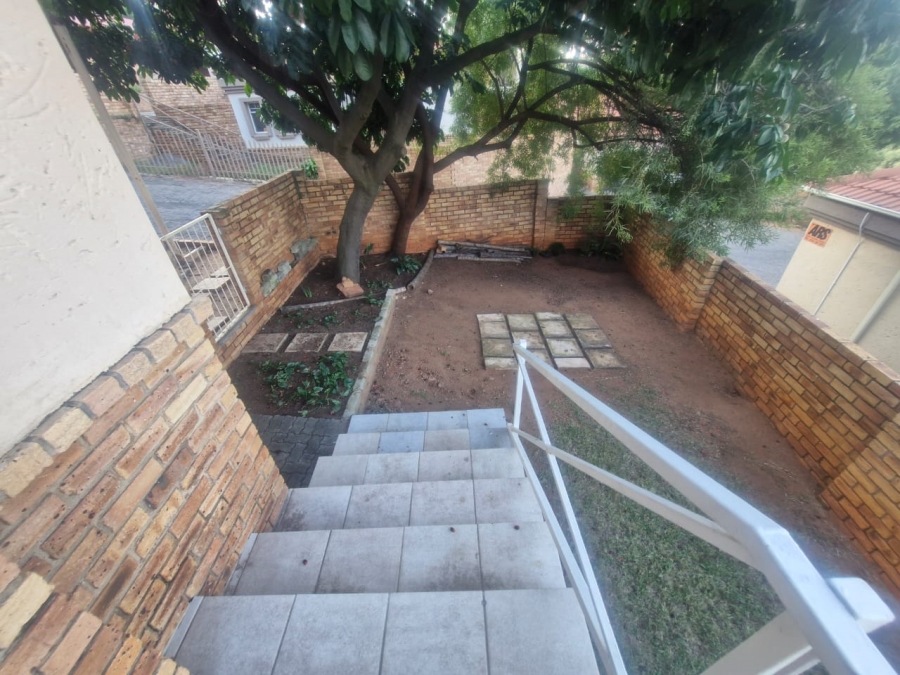 3 Bedroom Property for Sale in Safari Gardens North West